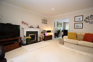 Living Room- click for photo gallery